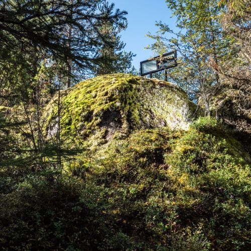 Vanha mestauspaikka on nykyään opastekyltein varustettu kulttuurinähtävyys.